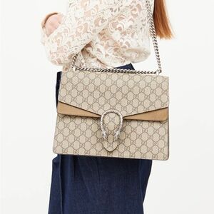 GUCCI｜Beige GG Supreme Dionysus Shoulder Bag